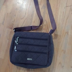 Baggalini messanger crossbody